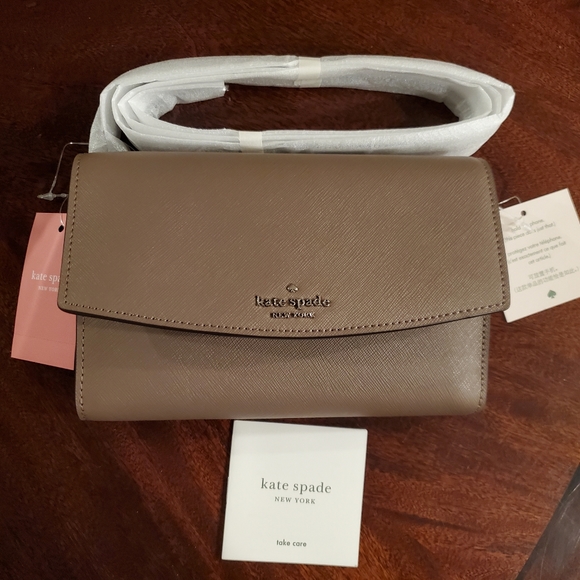 kate spade Handbags - Kate Spade Winni Laurel Way Crossbody